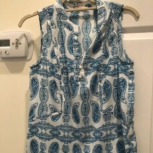 Sleeveless summer blouse